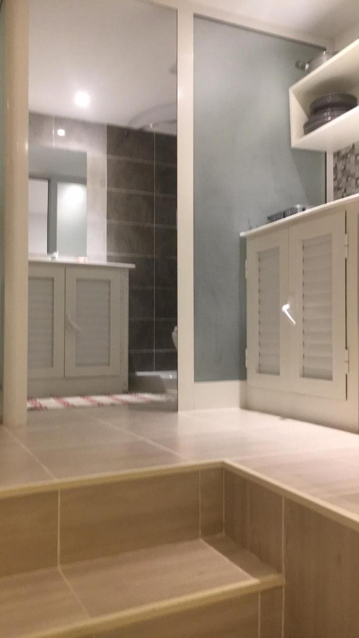 Nid Douillet Pour 2 Daire Safakes Dış mekan fotoğraf
